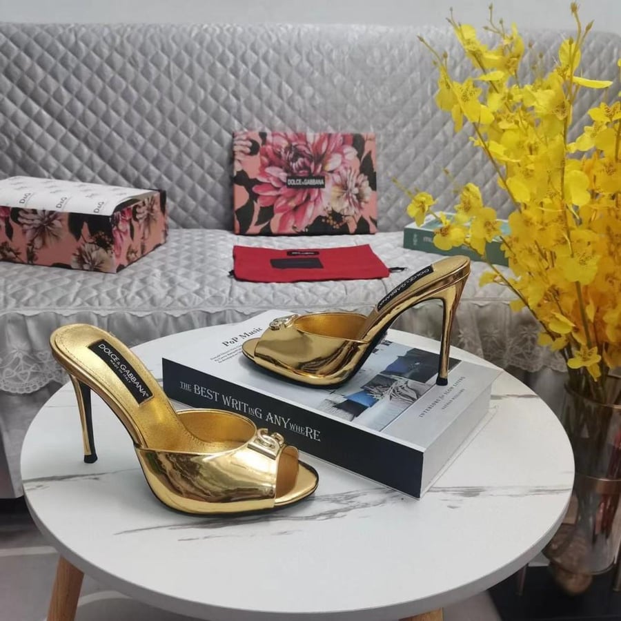Dolce & Gabbana heel