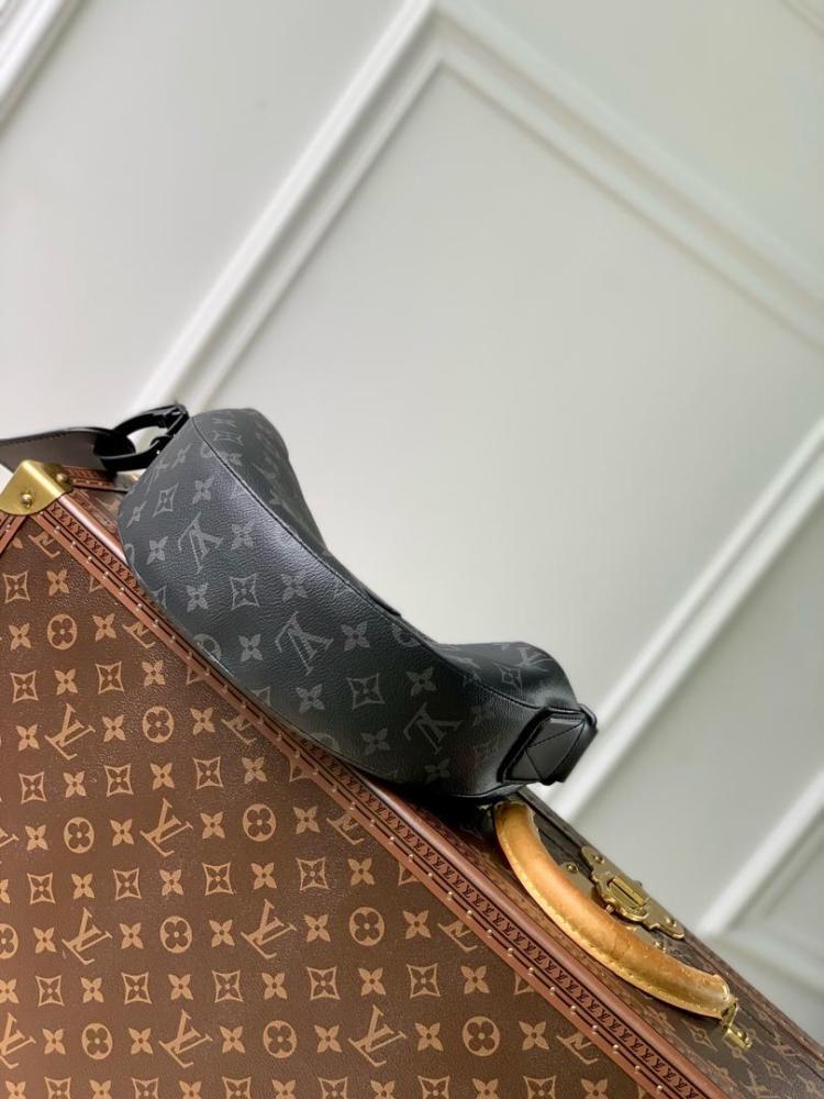 Louis Vuitton bag 28cm