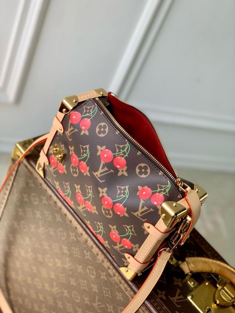 Louis Vuitton bag