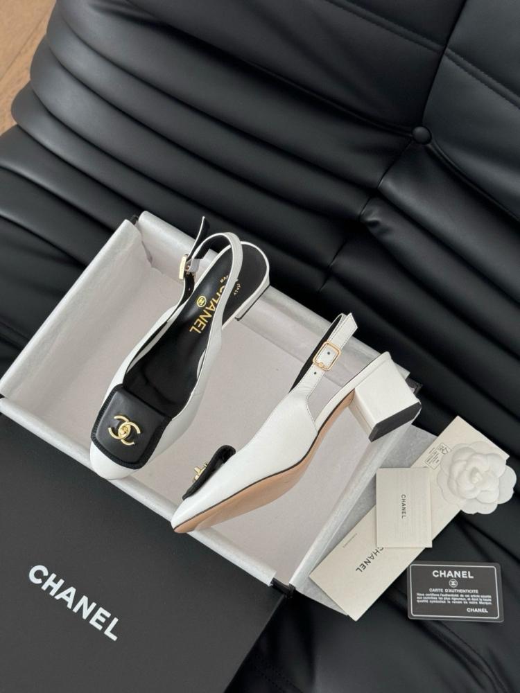 Chanel heel
