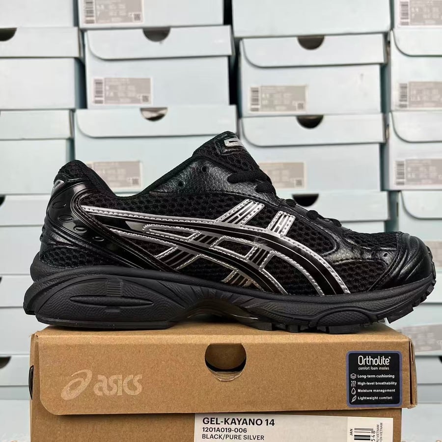 Asics Kayano-14