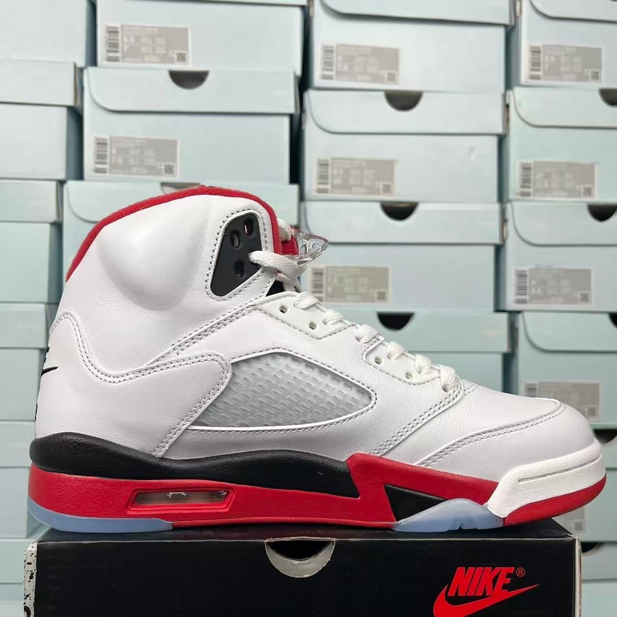 Jordan 5 Fire Red