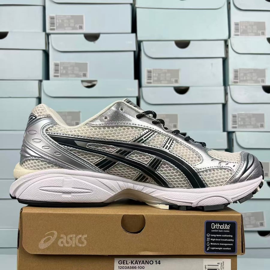 Asics Kayano-14