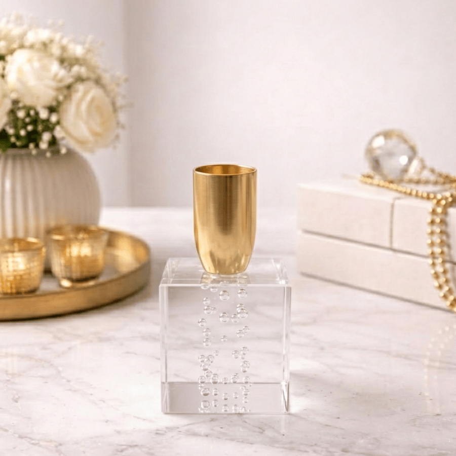 Candle holder
