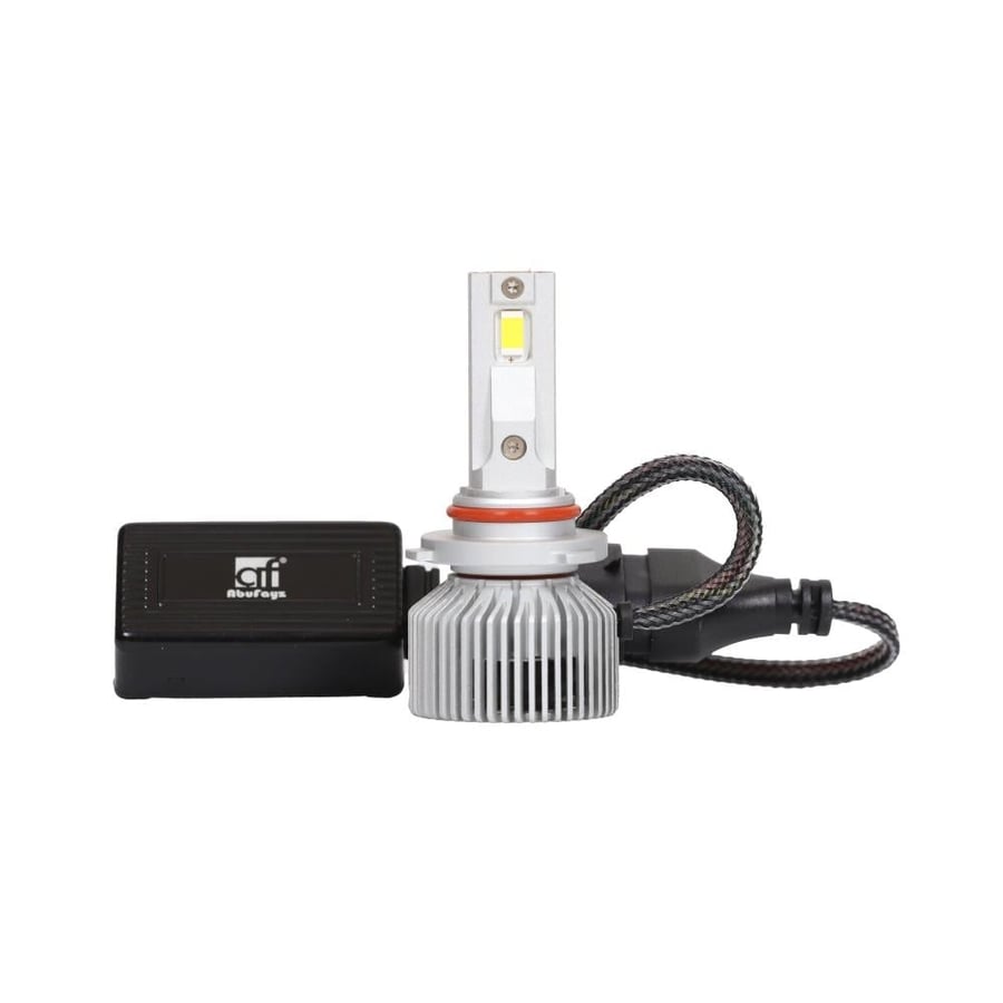 لمبة LED لون ابيض مقاس 9005