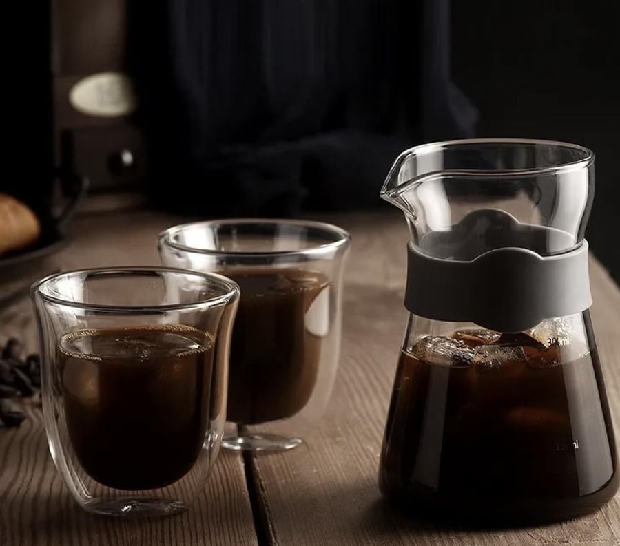 سيرفر قهوة مختصة | ٣٠٠ مل مع كوبين زجاج
