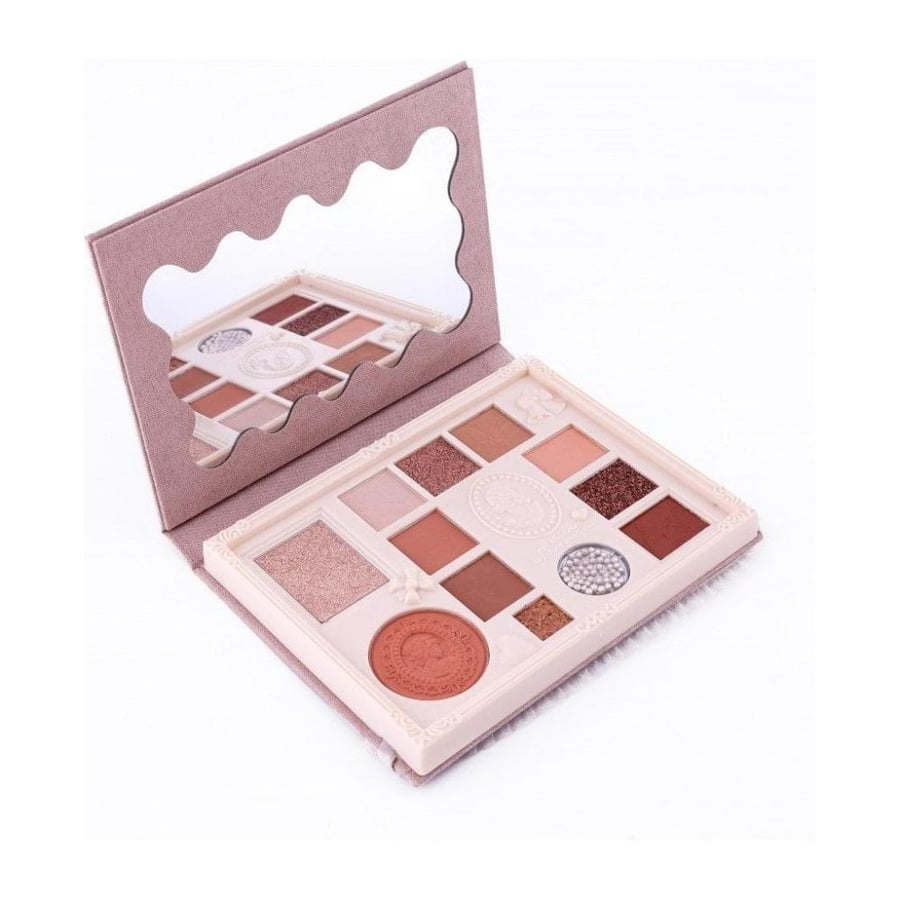 CHRISTINE EYESHADOW BLUSHER HIGHLIGHTER