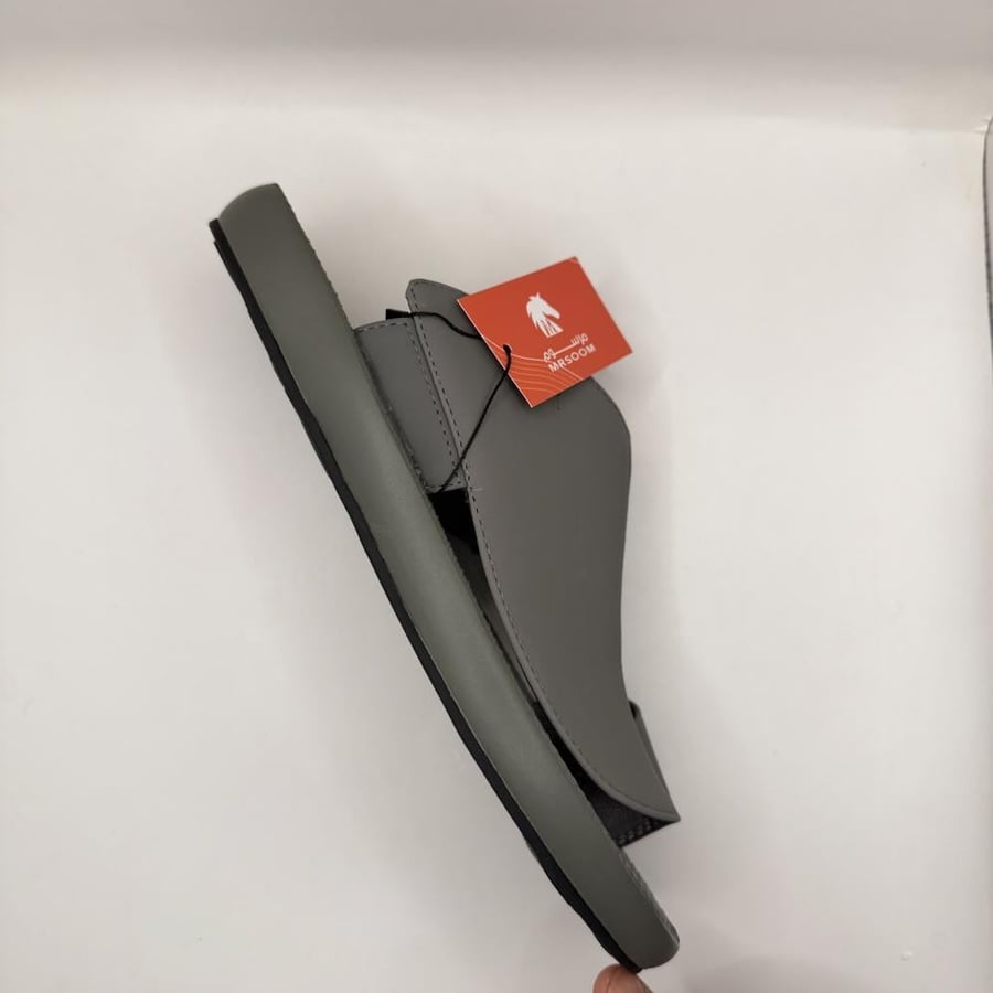 حذاء مرسوم 2606