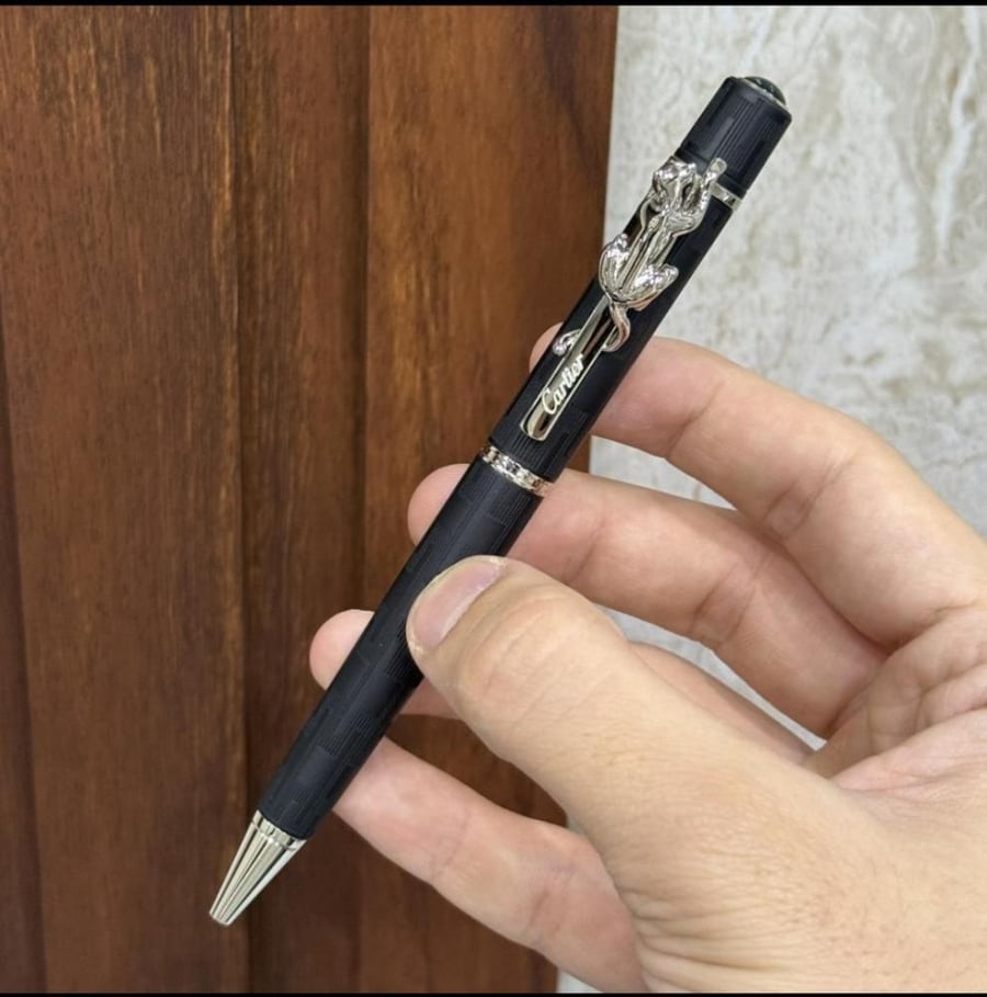 قلم بانثير دو كارتير (Panthère de Cartier).