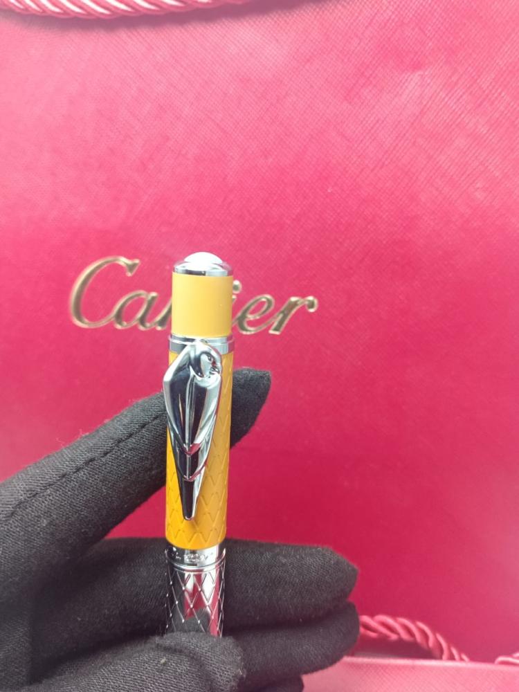 قلم كارتير موديل الصقر العربي ((Cartier Arabian Falcon pen))