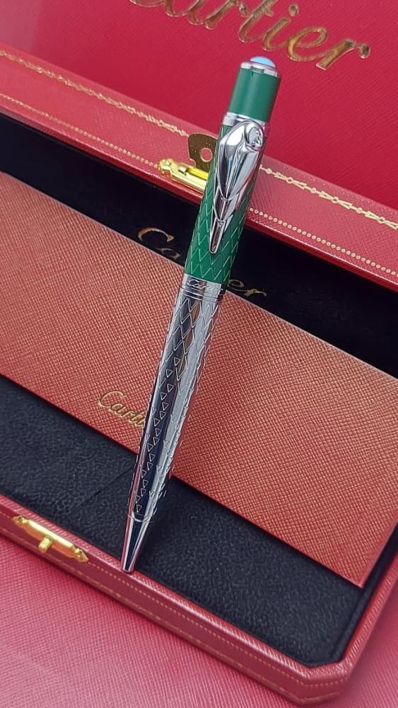 قلم كارتير موديل الصقر العربي ((Cartier Arabian Falcon pen))