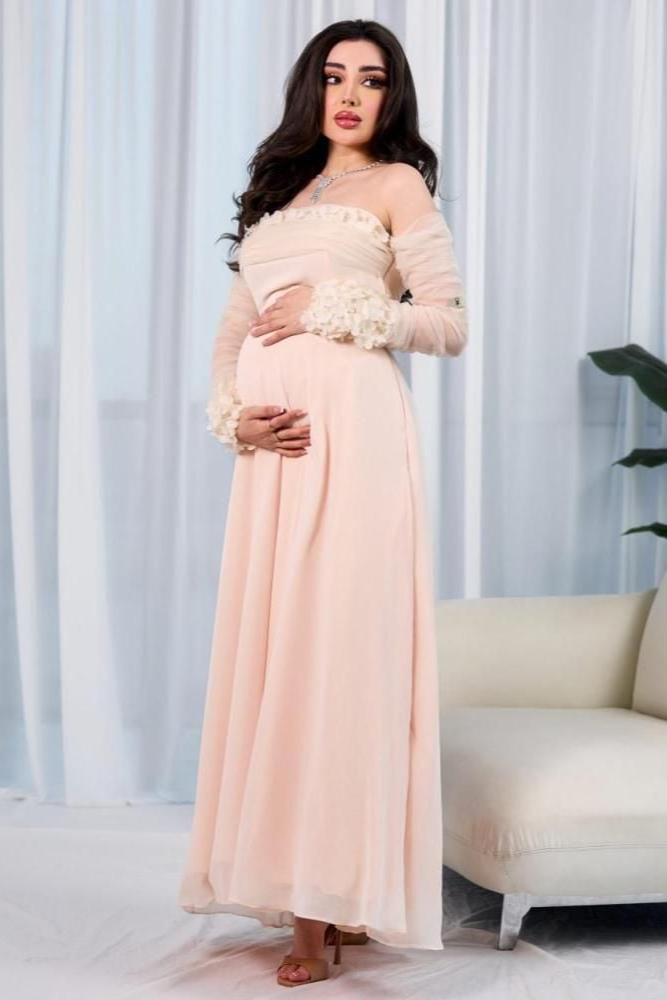 Soft chiffon maternity dress