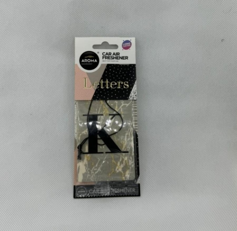 معطر السيارة بحروف فاخرة