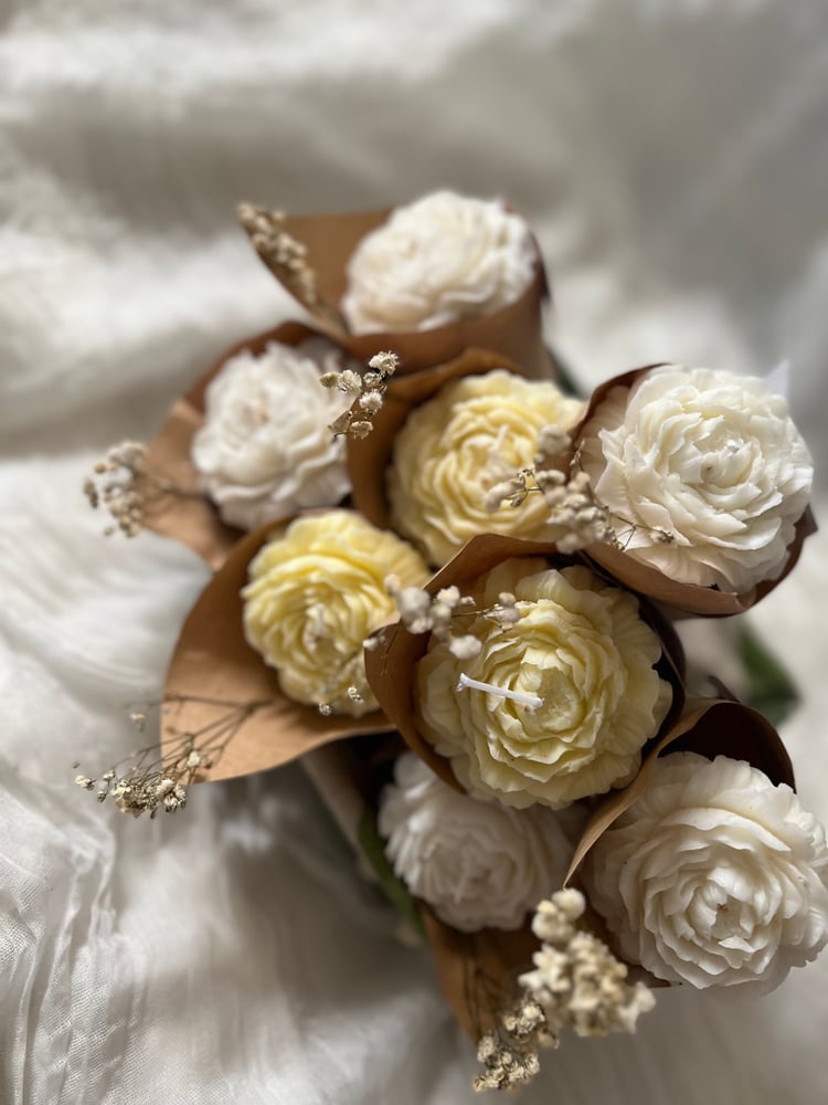 Peony flower with packaging