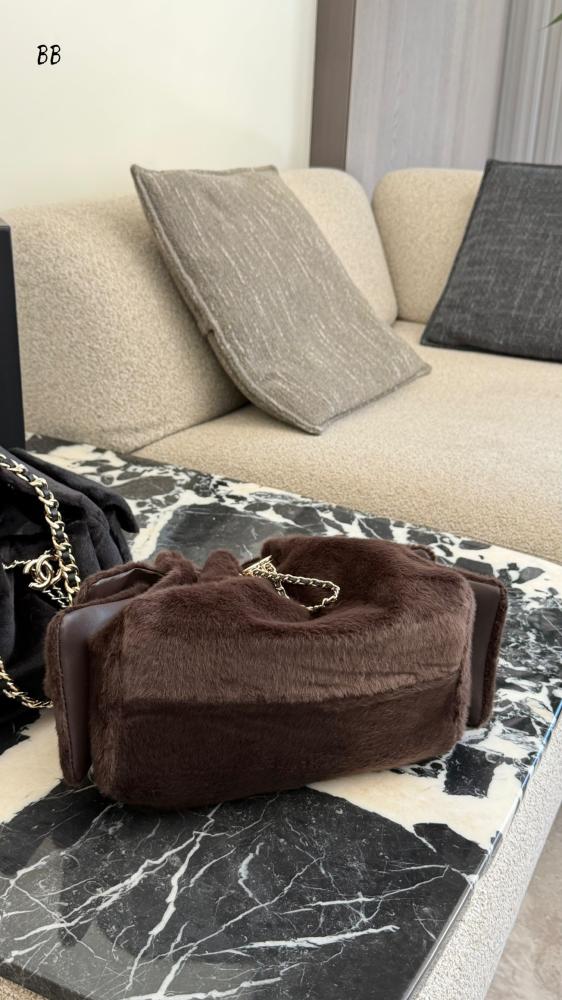 Chanel 25 Bag