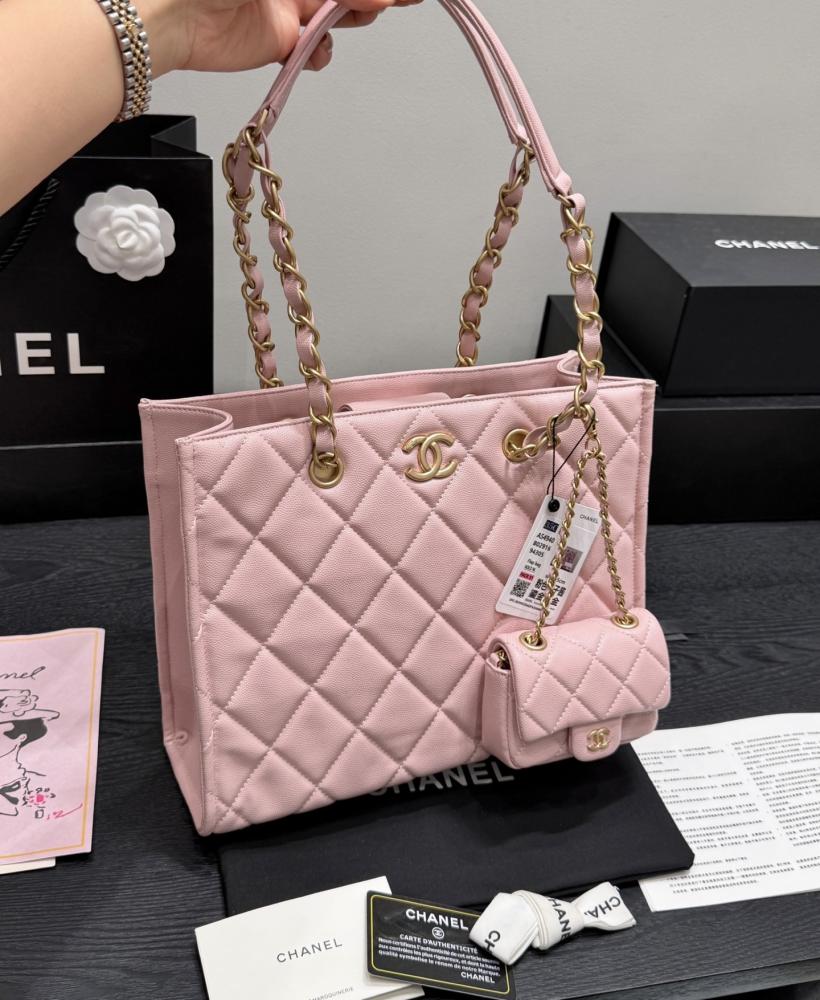 Chanel tote bag