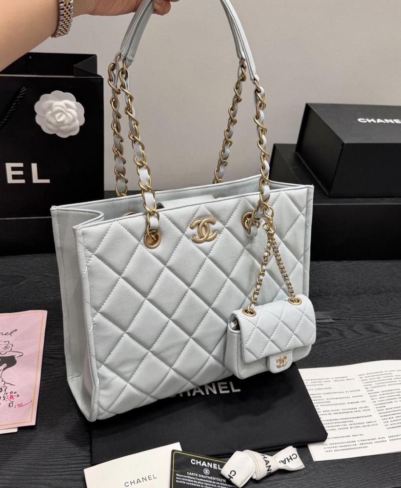 Chanel tote bag