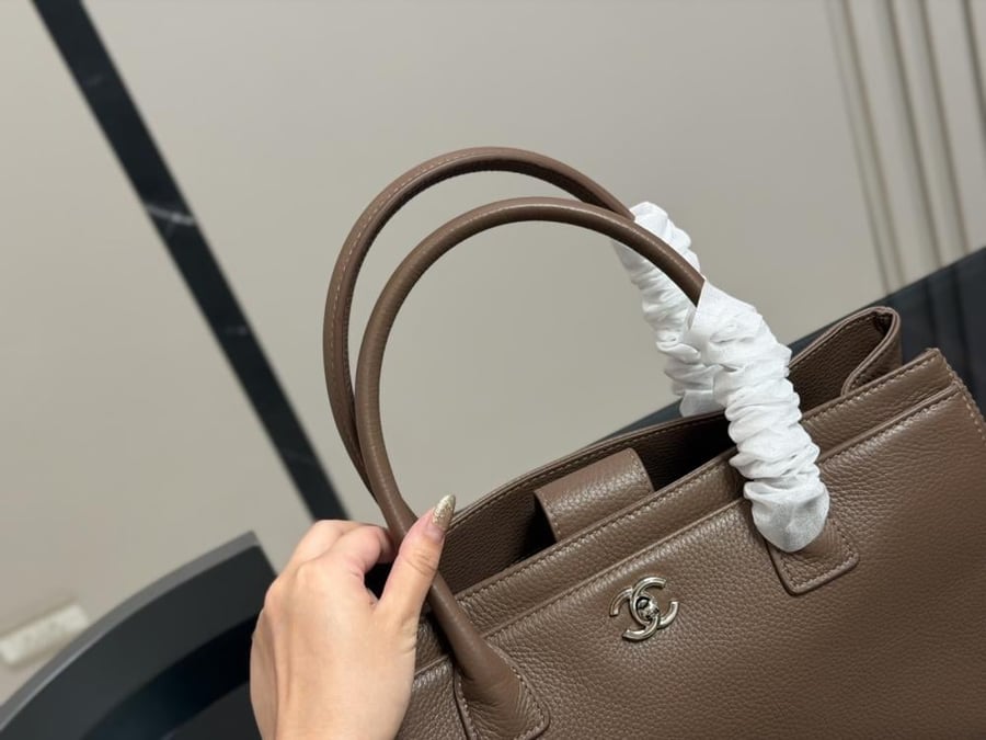 Chanel cerf tote bag