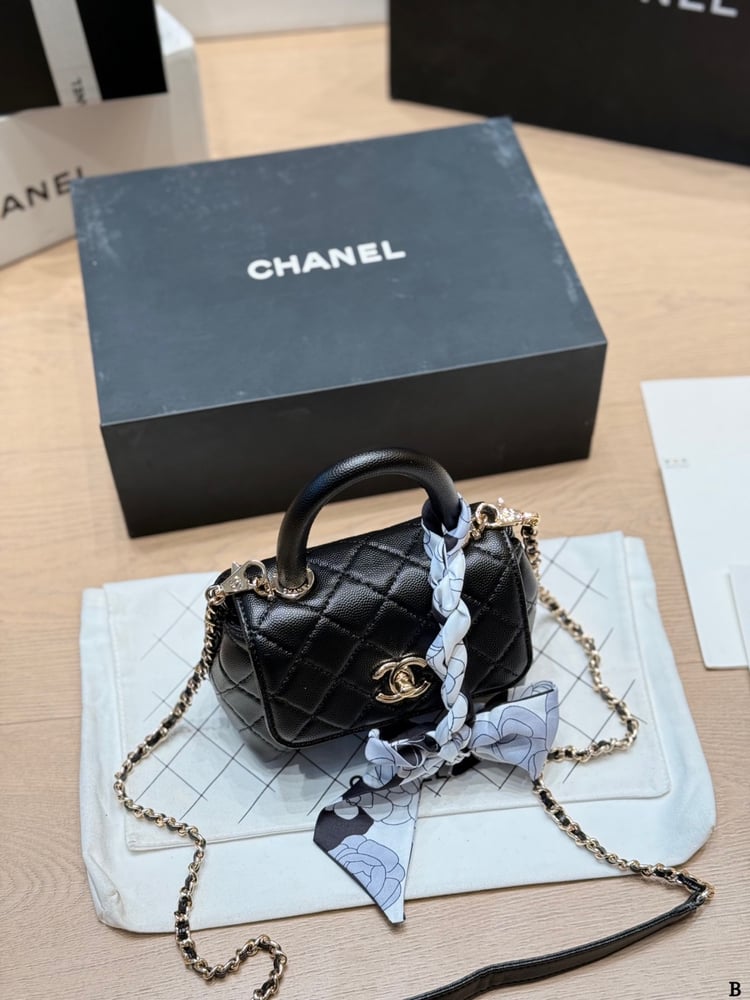 Chanel Coco Handle