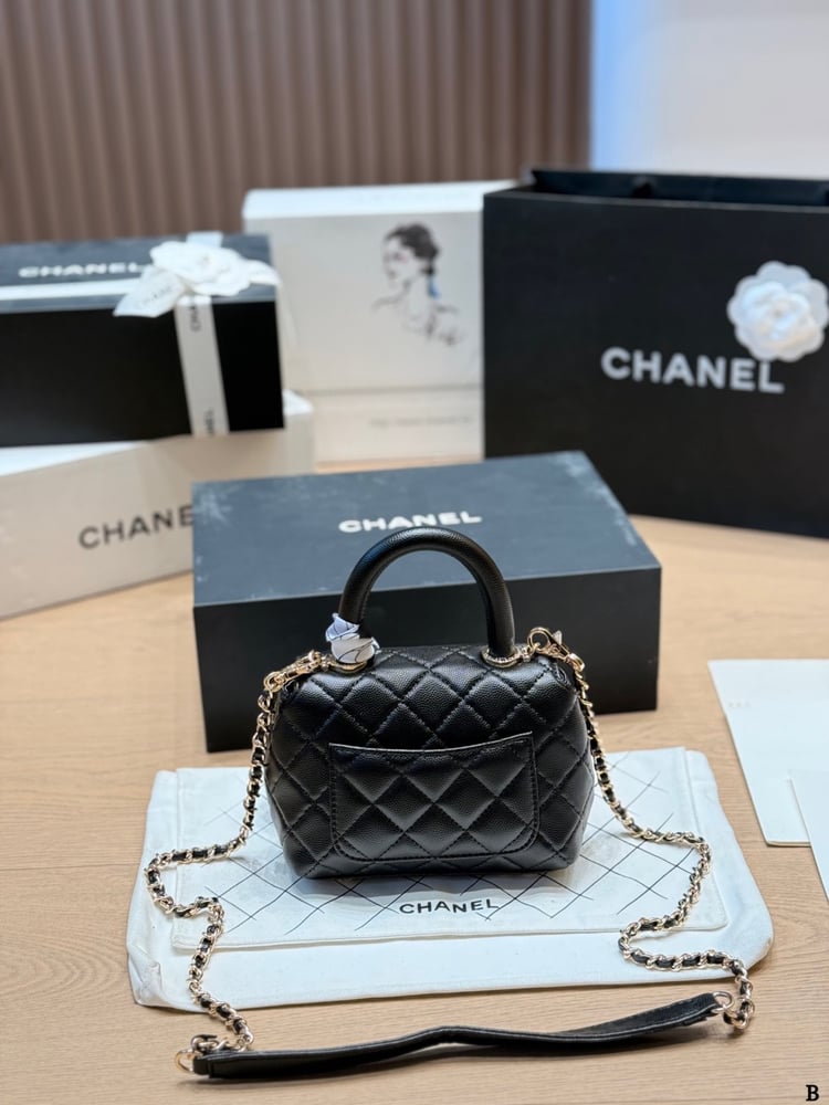 Chanel Coco Handle