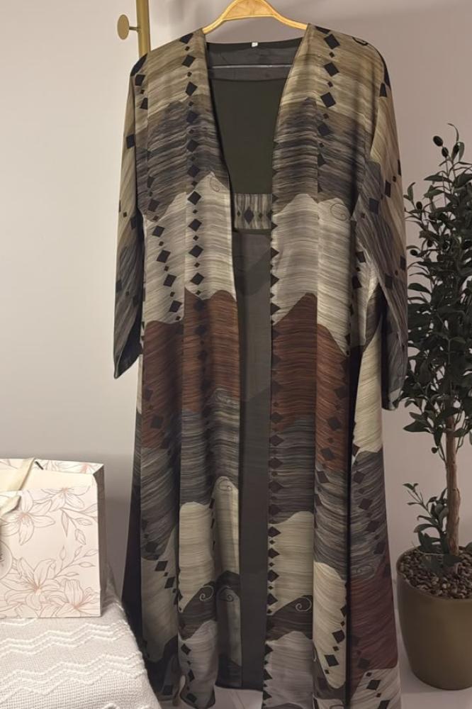 Waves Abaya