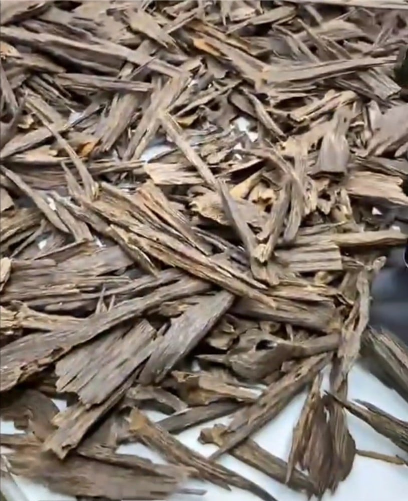 عود هندي اميري