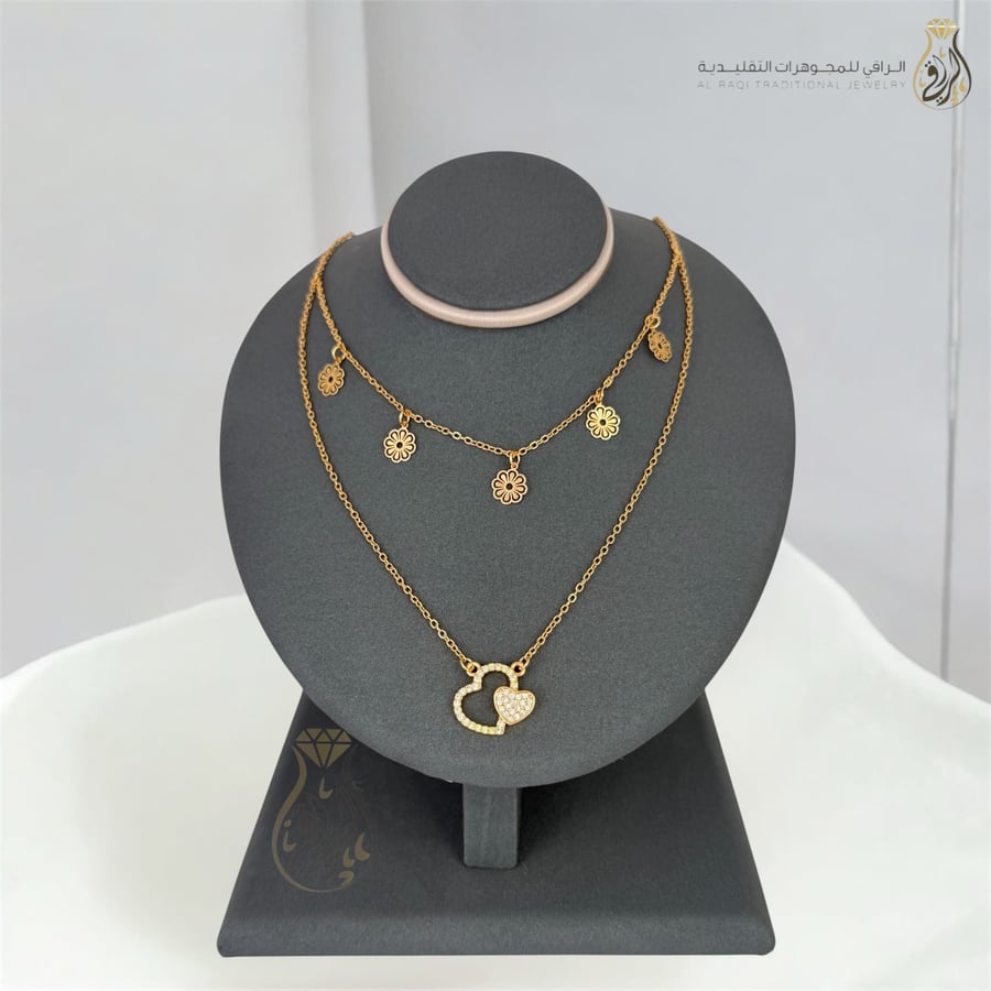 عقد عشق الورد