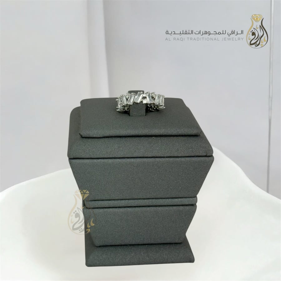 خاتم صفاء الزركون