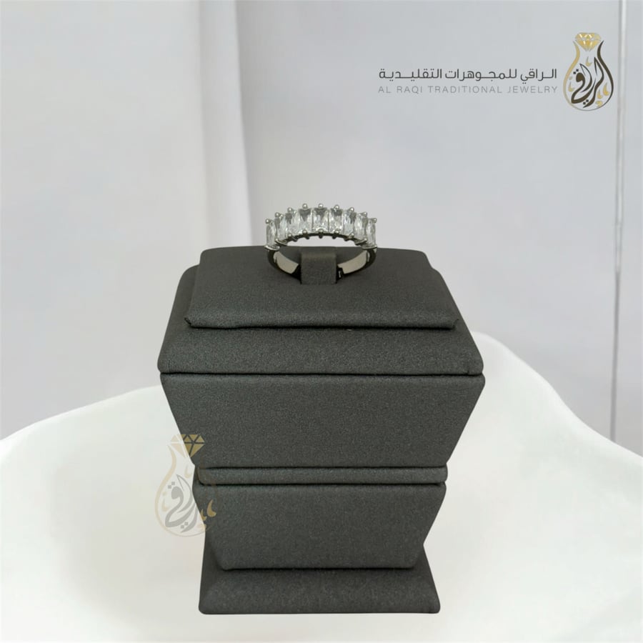 خاتم وهج الزركون