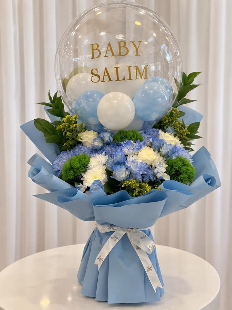 Customized balloon with a flower bouquet بالون مخصص مع باقة زهور -أزرق