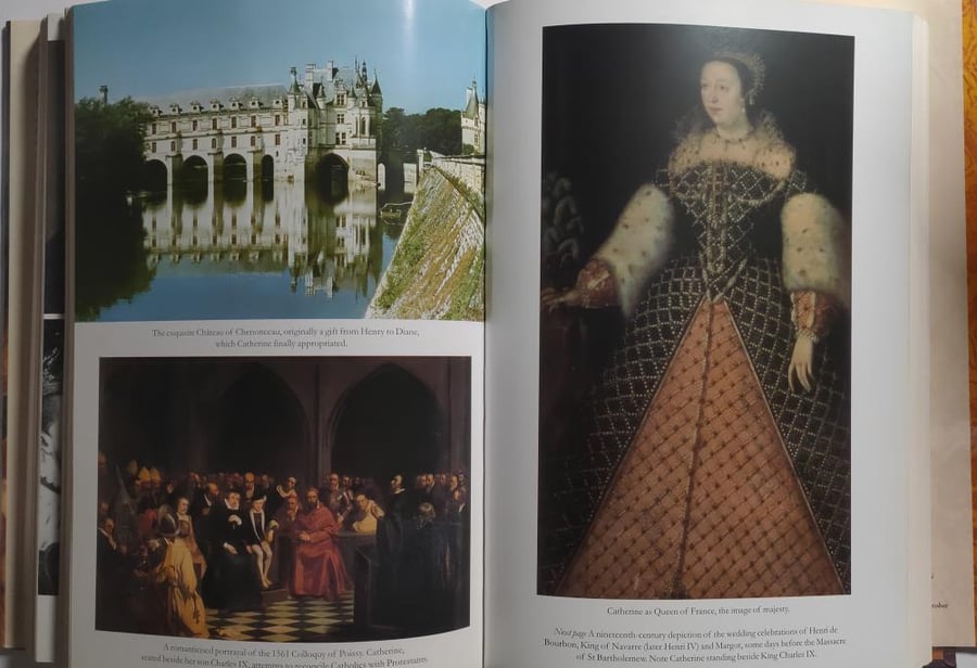 . Catherine de Medici. A Biography. hardcover by Leonie Frieda 404 page