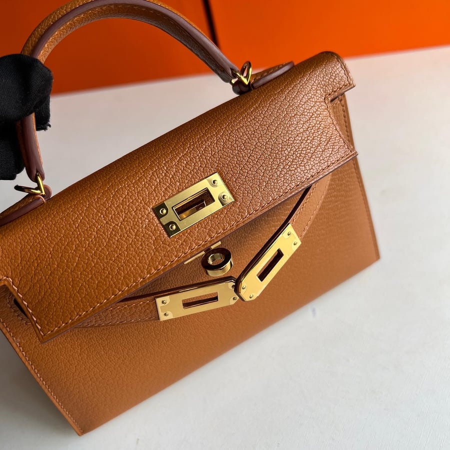 Mini Kelly chevre gold With GHW
