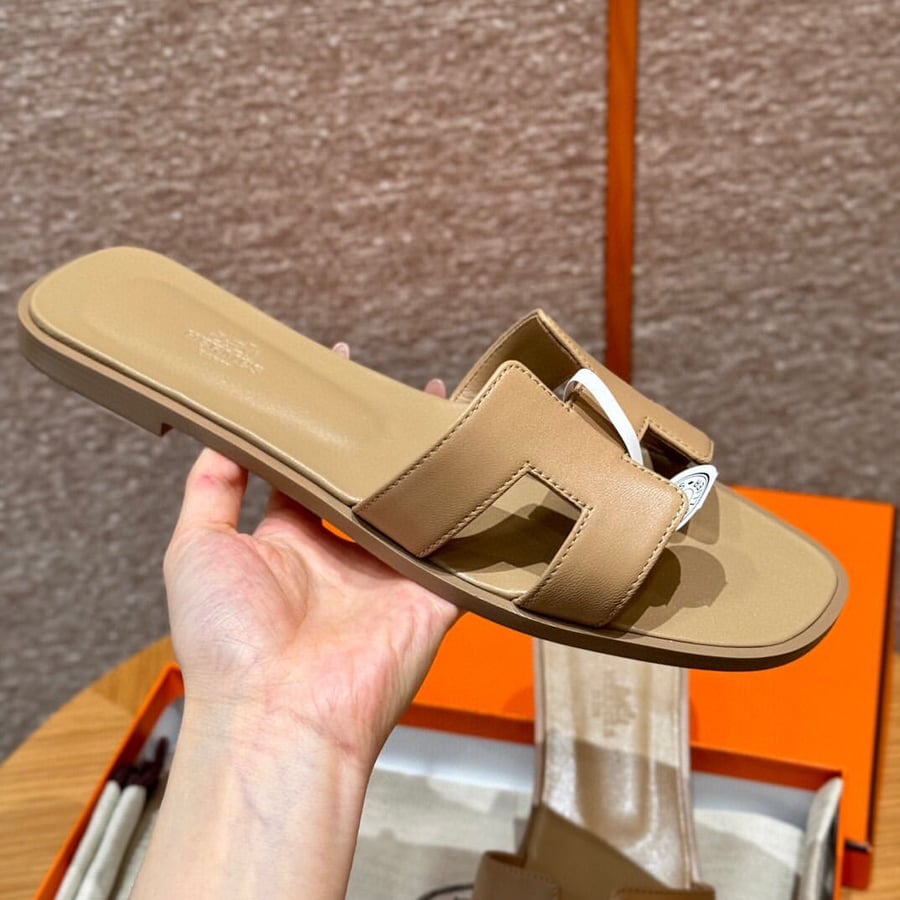 Oran Sandal