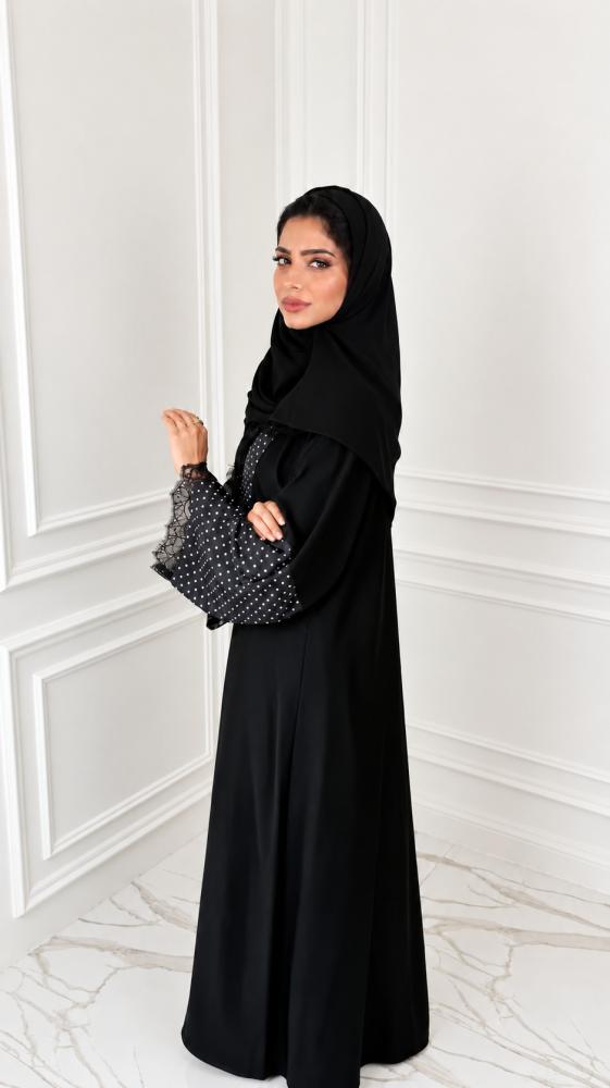 عباية لورين