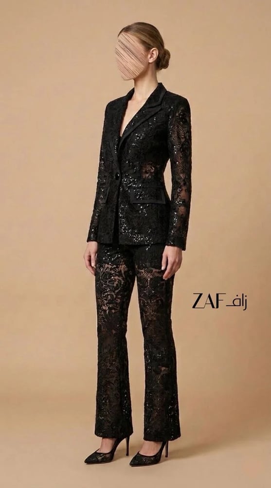 Noir Lace Suit | نوير ليس سوت