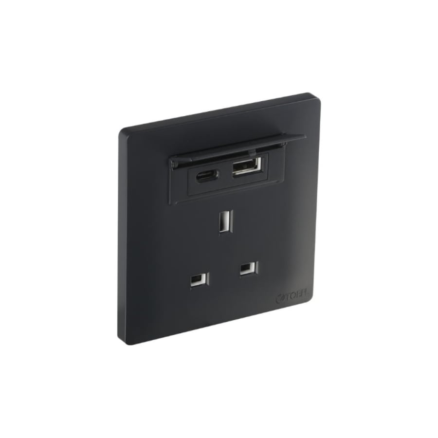 فيش ثلاثي مع منفذ يو اس بي USB مع تايب سي TYPE-C لون أسود بيانو تصميم حديث عملي.