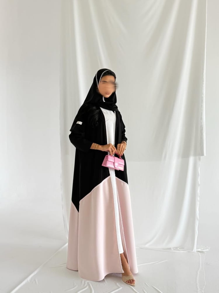 عباية ورد كوبرا
