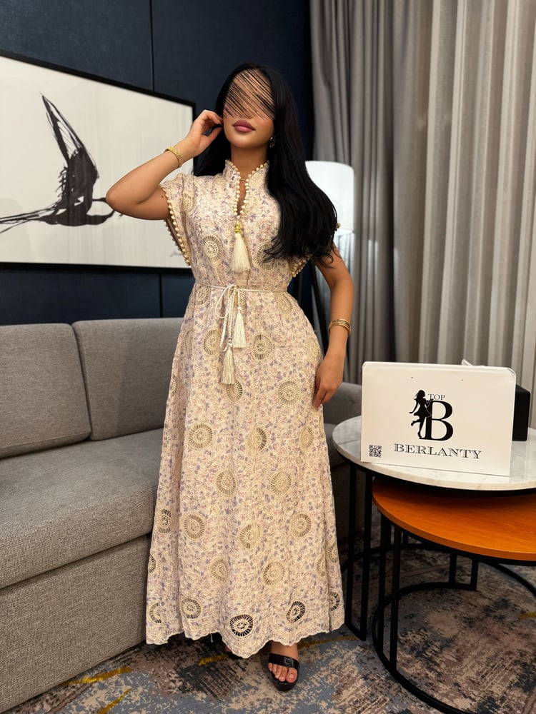 "Berlinati" Ramadan Jalabiya – Elegance of lace and traditional details