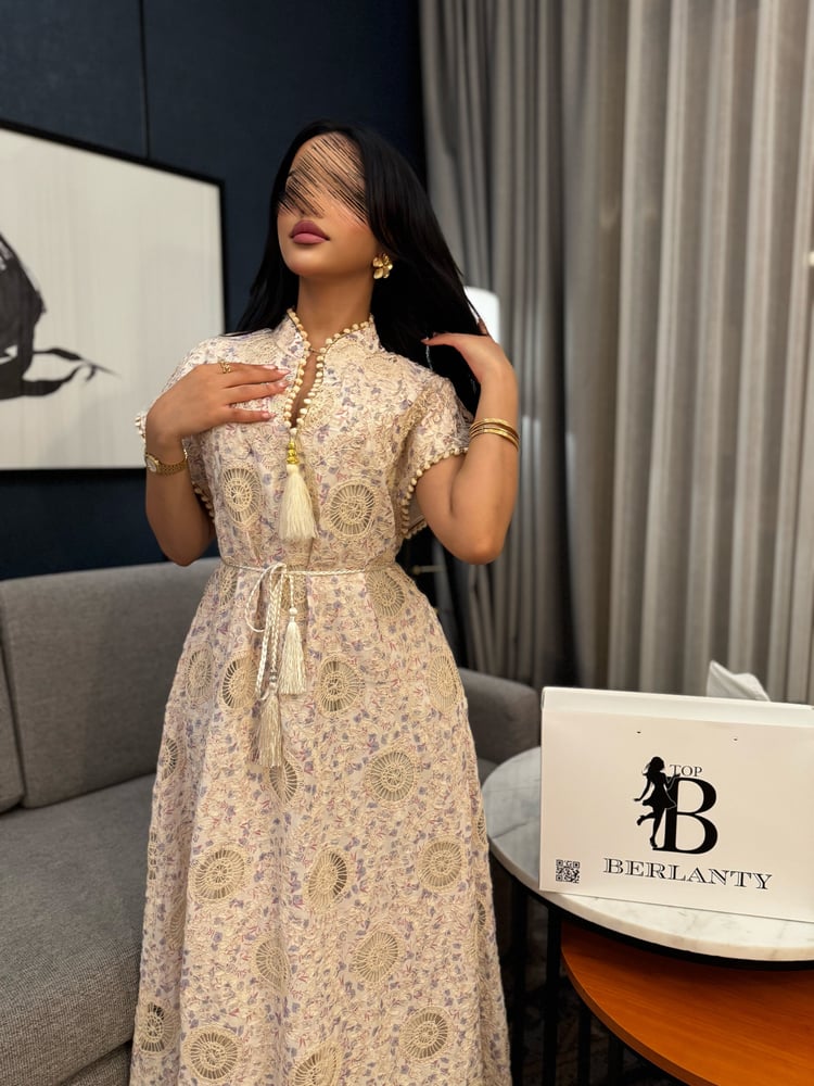 "Berlinati" Ramadan Jalabiya – Elegance of lace and traditional details
