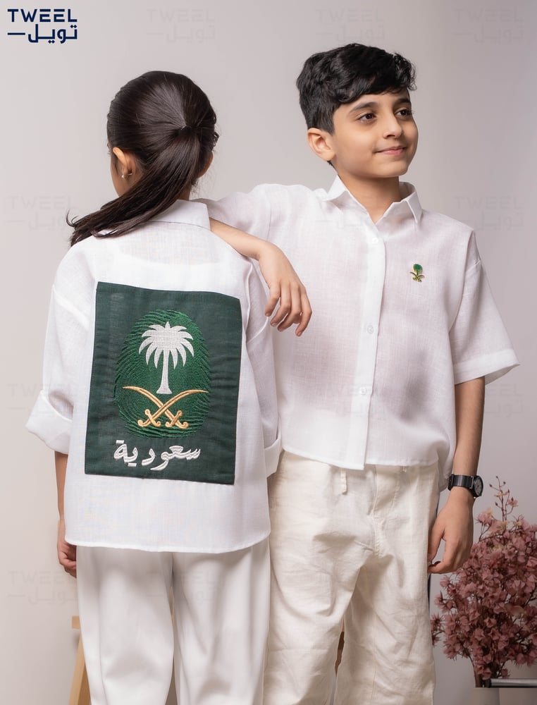 قميص كتان كم قصير