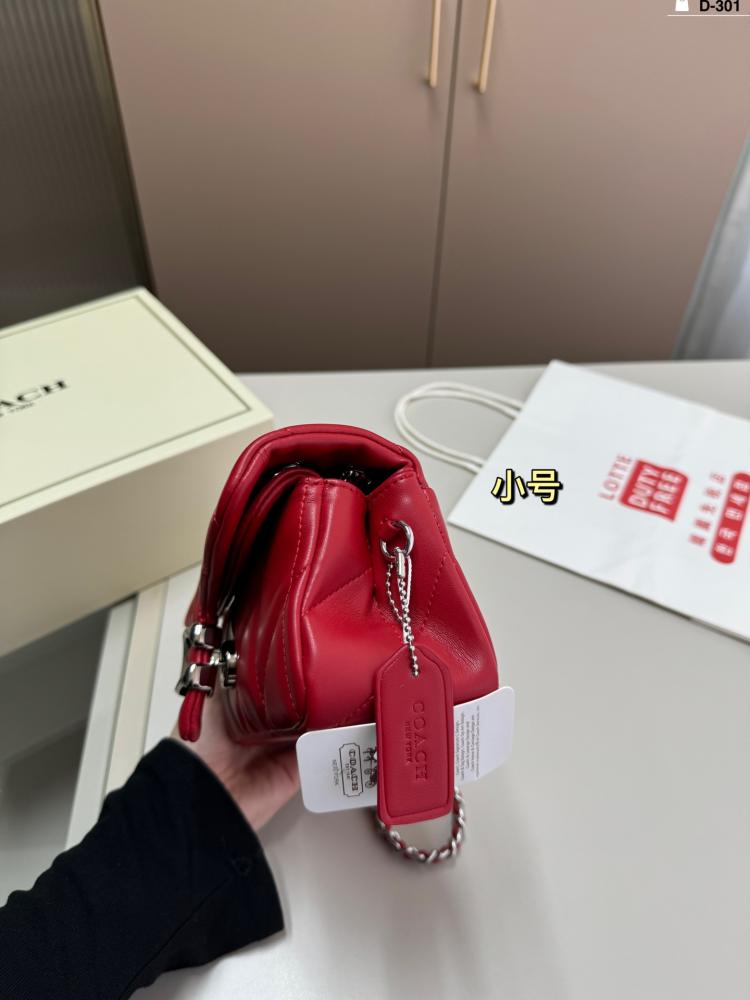 Shoulder bag Coach