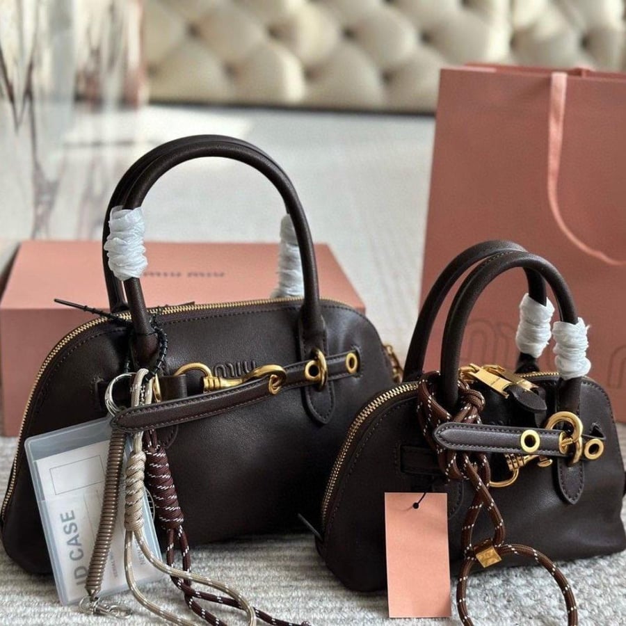 شنطة يد miu miu صغير