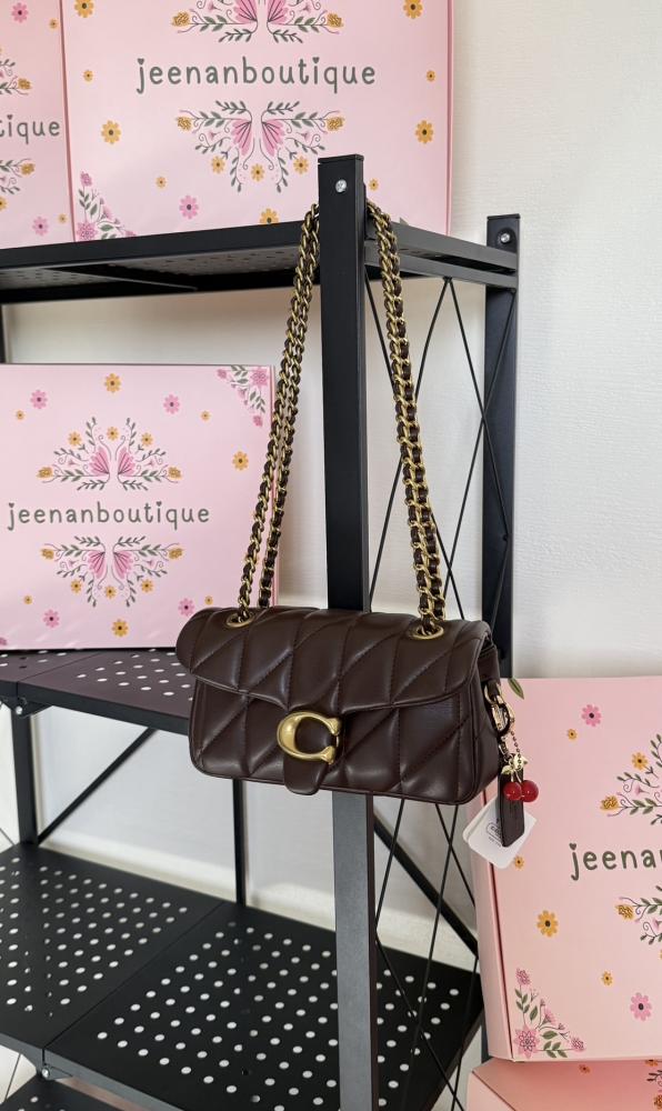 Small size Coach shoulder bag