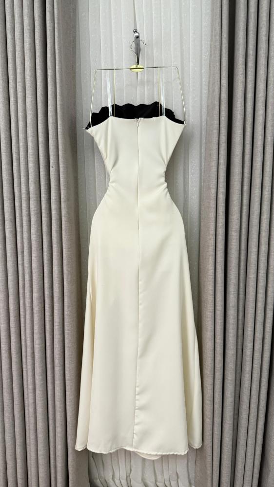 Roba'i dress