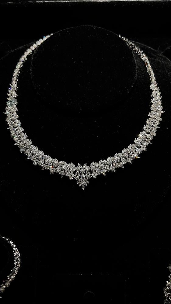Elegant set 4