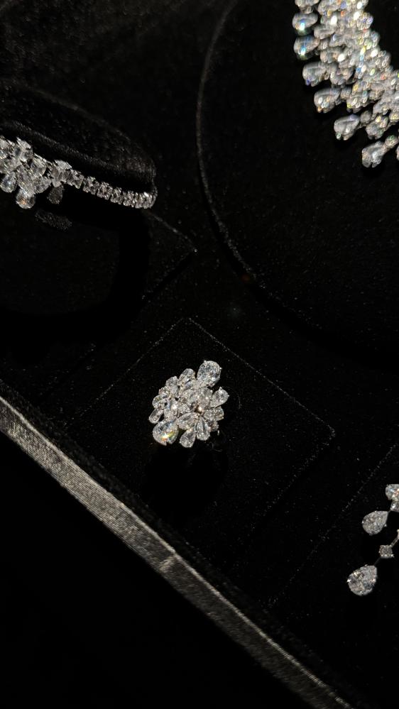 classy set