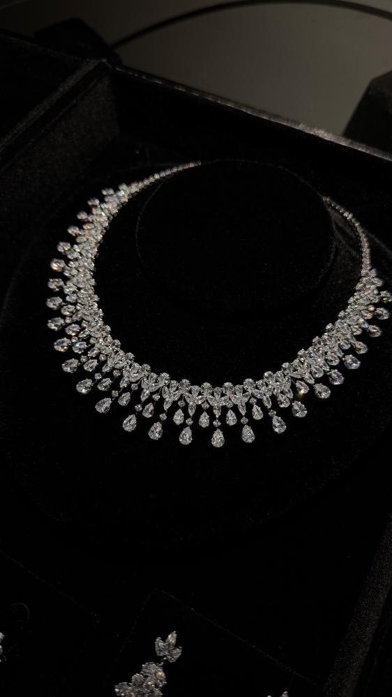 classy set