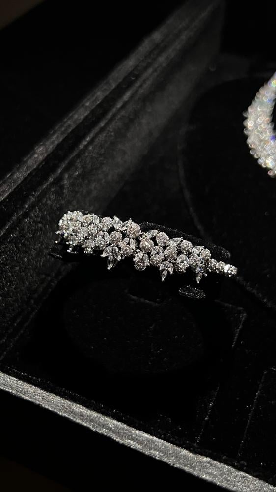 Elegant set 4