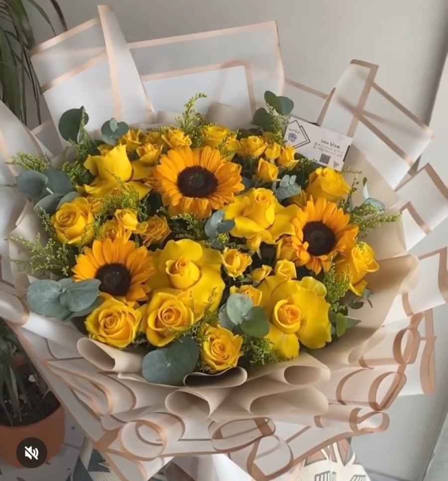 باقة دوار الشمس الذهبية الفاخرة | هدايا جدة 🌻