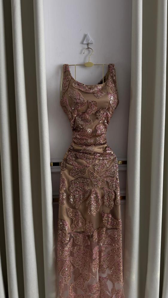 Evening dress with beads 111